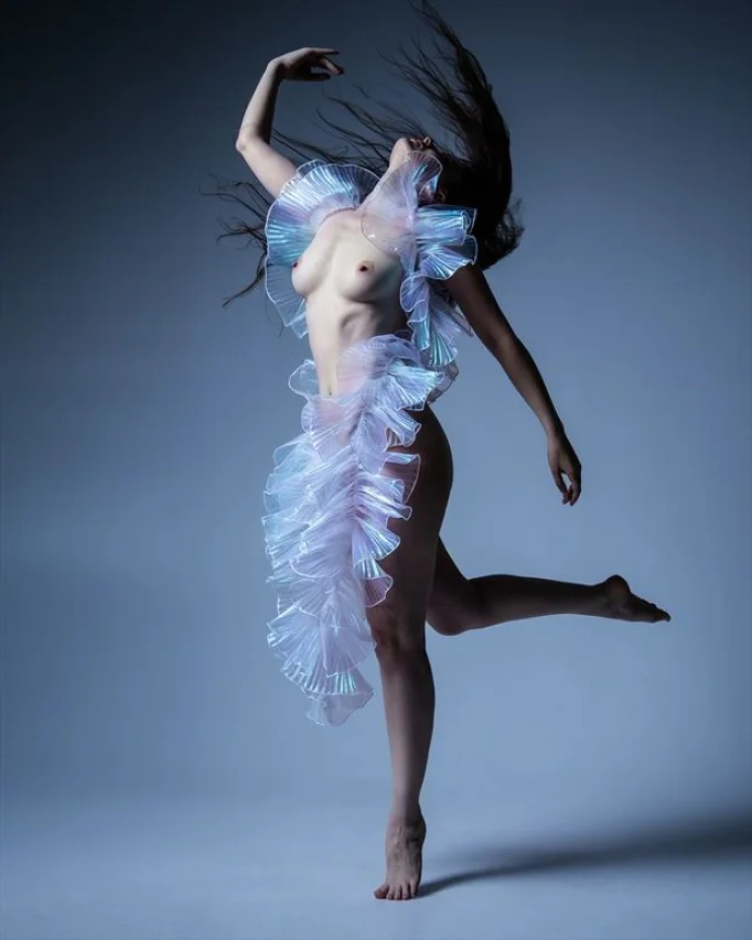 faemuirina instagram full body