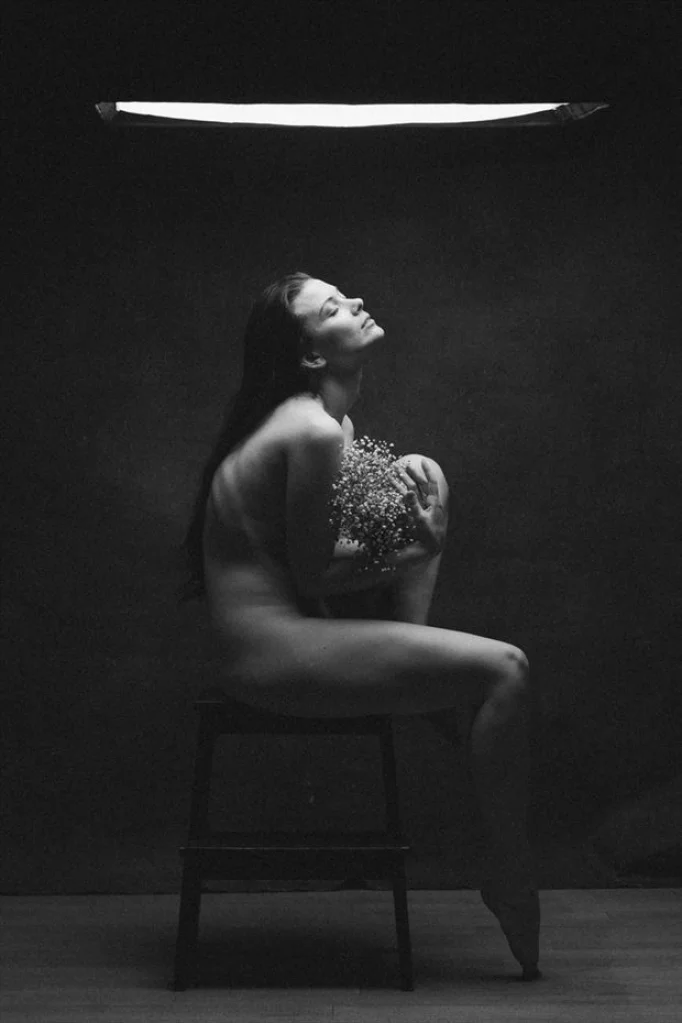 faemuirina outdoor nude