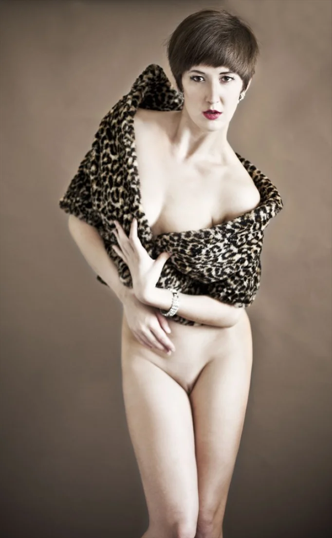 modelsociety nymfaea naked