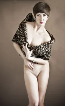 modelsociety nymfaea naked