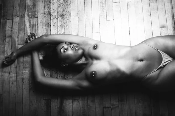 modelsociety tshaw naked