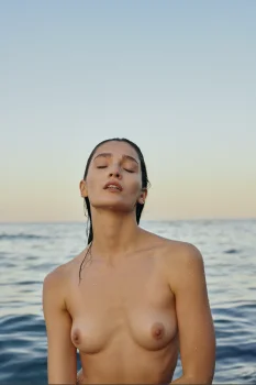 vita mir sex