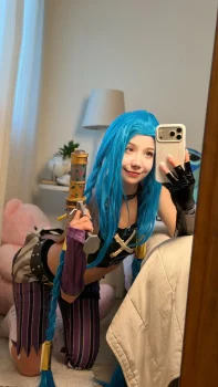Ava Waifu ? latest upload