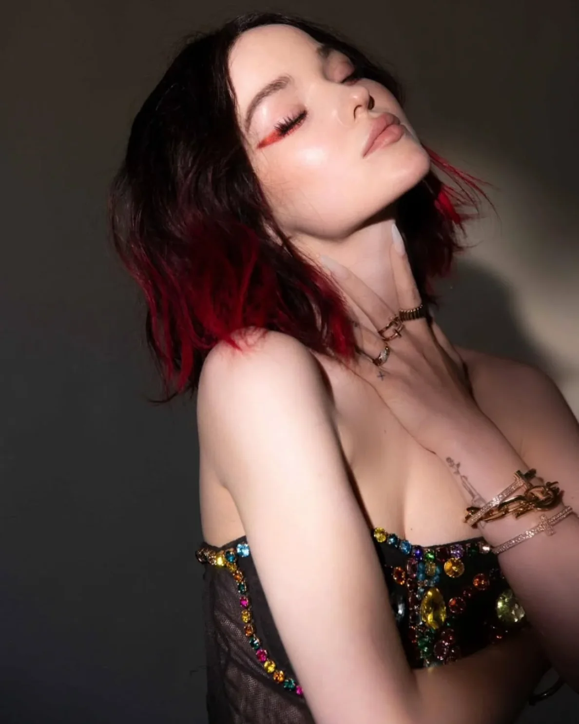 dove cameron nude