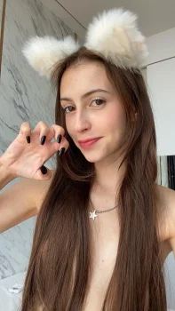 Emma May Rose ? latest upload