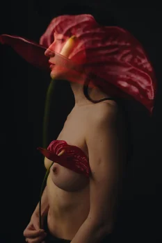 Iryna Khodàrchenko ? latest upload