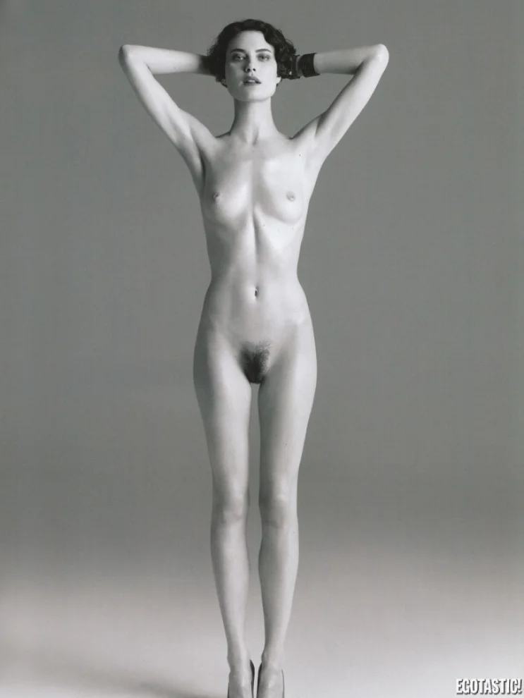 shalom harlow pussy