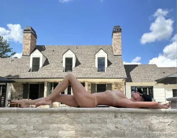 triciahelfer nude photos